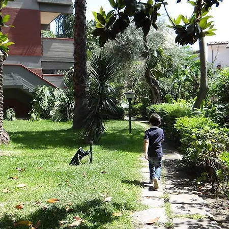 Family Apartment Giardini Naxos