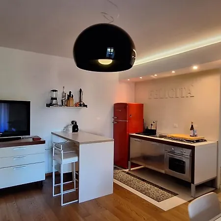 Family Lägenhet Giardini Naxos